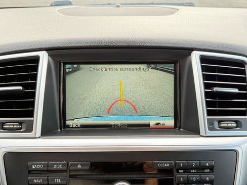 Used 2015 Mercedes-Benz ML 350 4MATIC w/ Premium 1 Package image 59