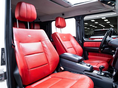 Used 2016 Mercedes-Benz G 550 image 24