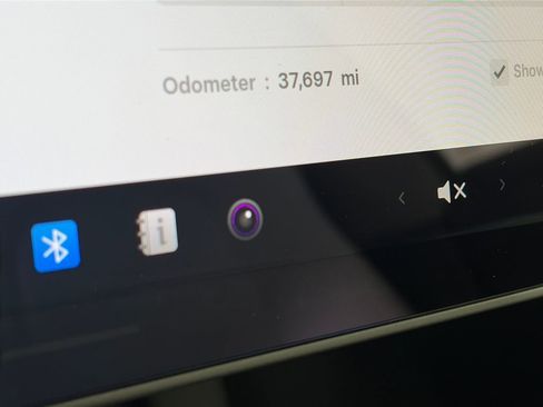 Used 2021 Tesla Model 3 Performance image 19