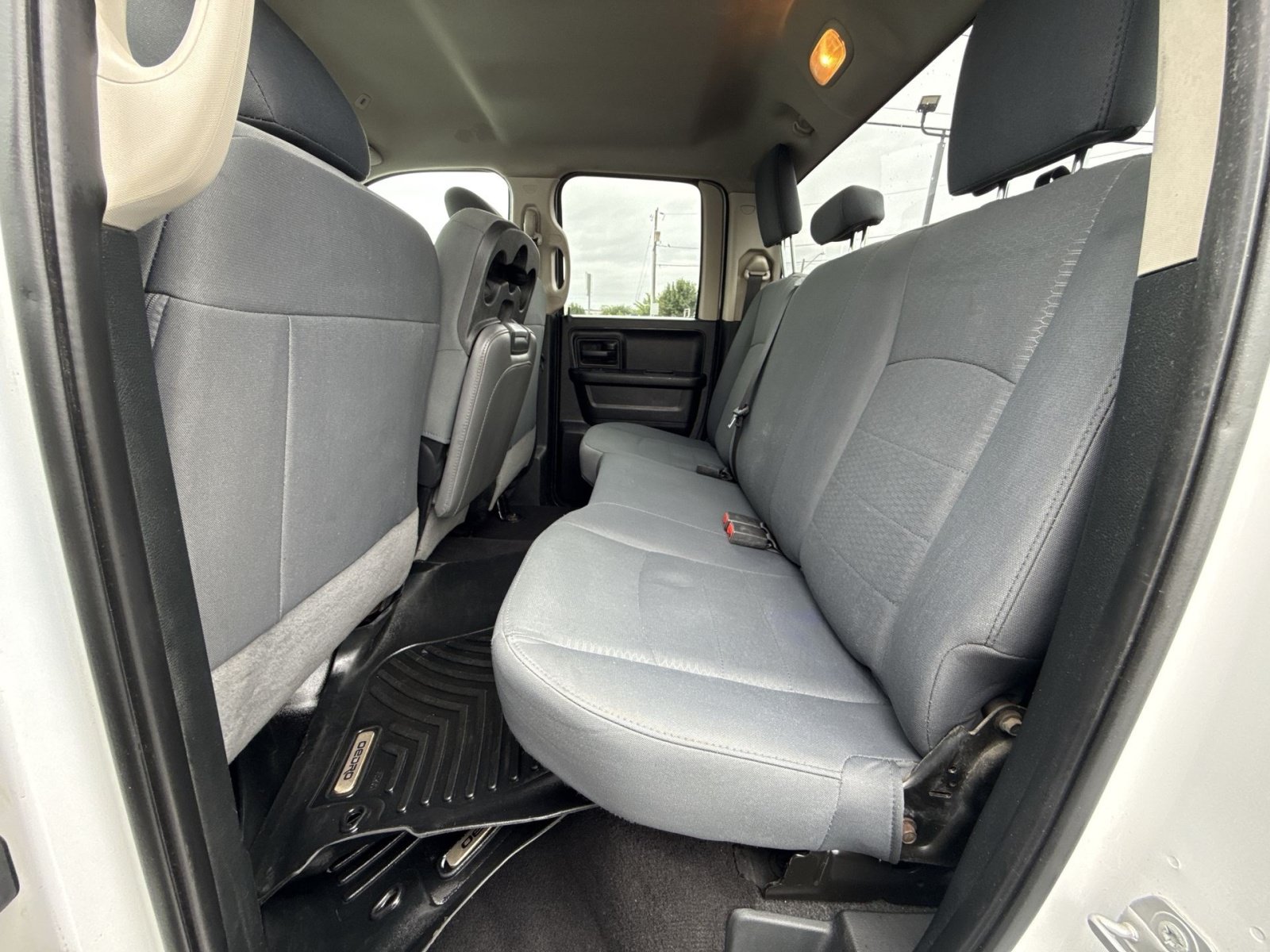 Used 2018 RAM 1500 ST w/ SXT Appearance Group AWD/4WD image 21