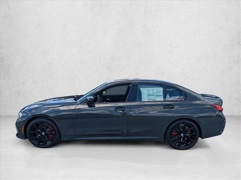 New 2026 BMW 330i Sedan w/ M Sport Package RWD image 5