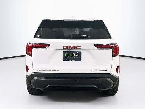 Used 2025 GMC Terrain Elevation AWD/4WD image 7