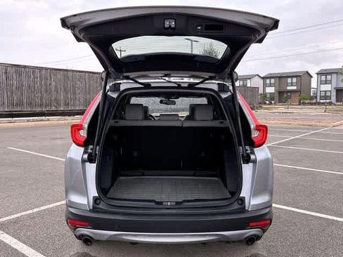 Used 2018 Honda CR-V Touring image 37
