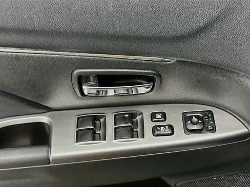 Used 2024 Mitsubishi Outlander Sport AWD image 15