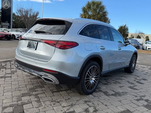 New 2026 Mercedes-Benz GLC 300 image 9