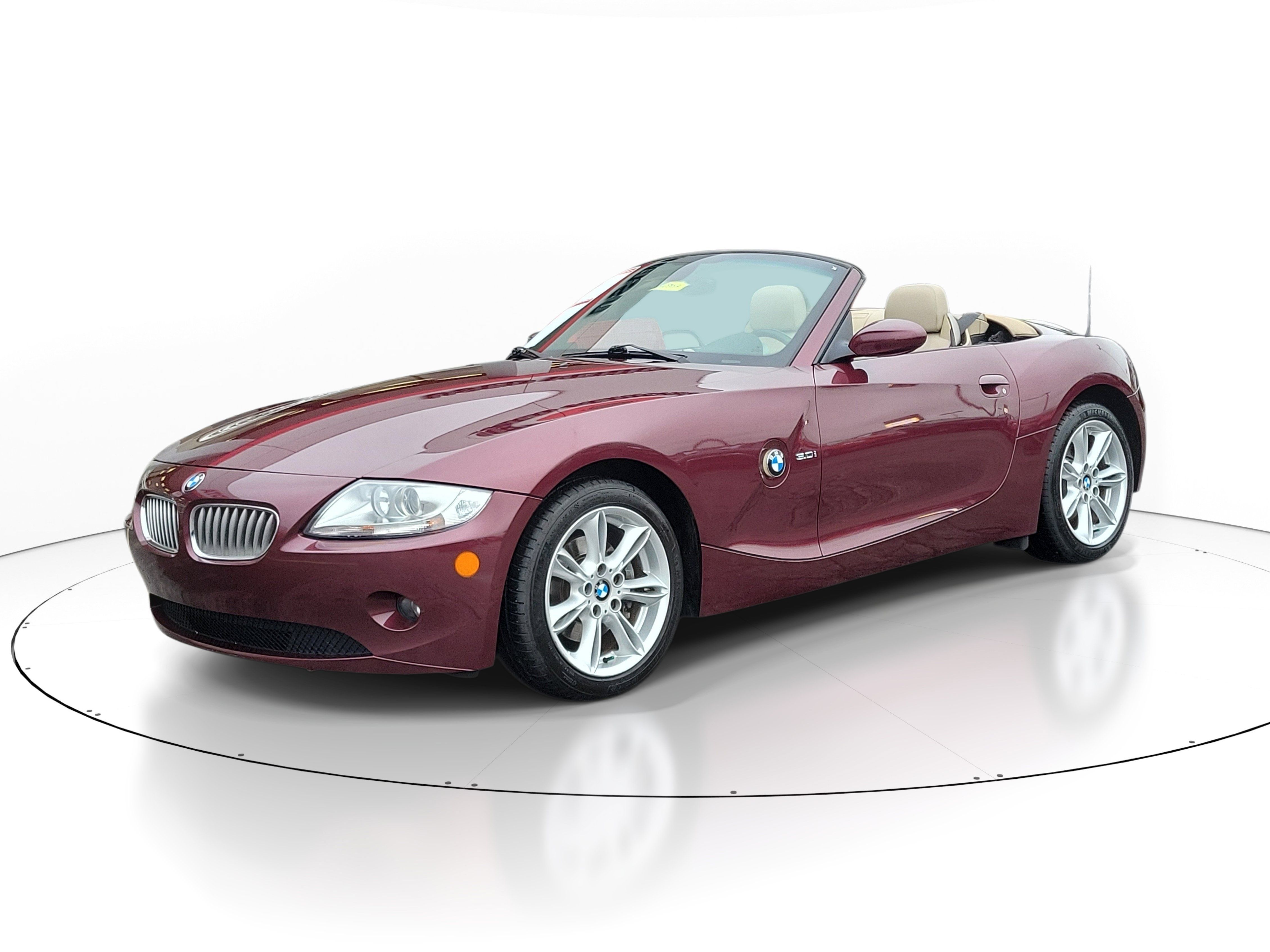Used 2005 BMW Z4 3.0i RWD image 2