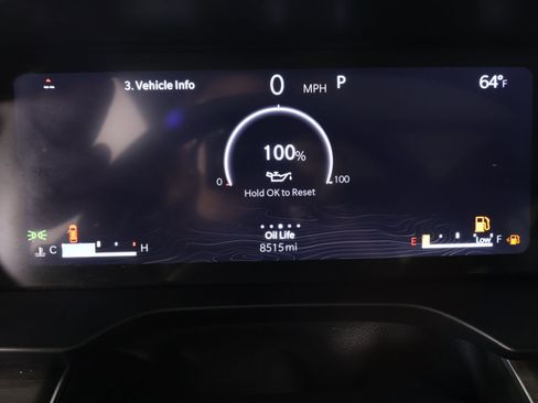 Used 2025 Jeep Grand Cherokee L Limited w/ Black Appearance Package image 4