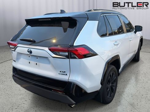 Certified 2024 Toyota RAV4 XSE w/ Advanced Technology Package AWD/4WD image 9
