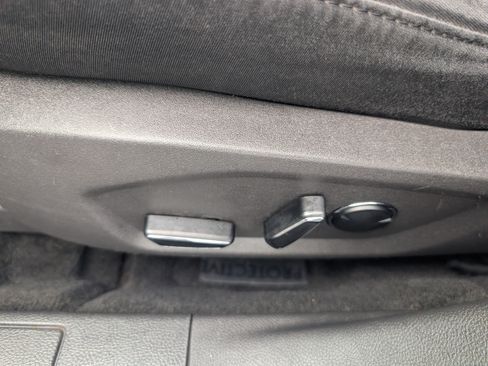 Used 2013 Ford Fusion SE FWD image 12