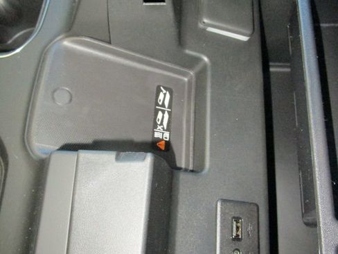 New 2026 GMC Sierra 1500 SLT w/ SLT Premium Plus Package image 47