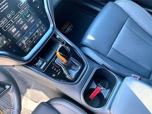 Used 2025 Subaru Outback Wilderness image 13