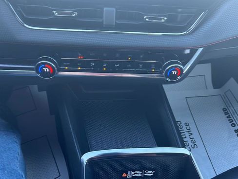 Used 2025 Chevrolet Equinox RS w/ Safety and Technology Package image 15