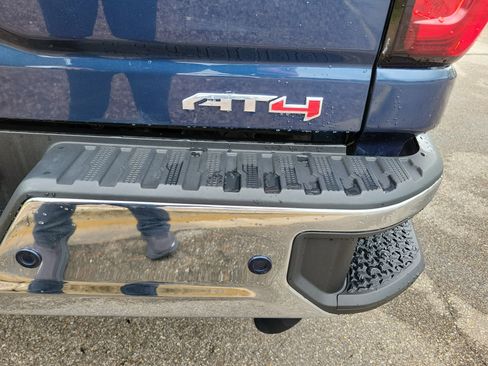 Used 2022 GMC Sierra 2500 AT4 w/ AT4 Preferred Package image 32