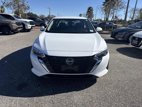 Certified 2024 Nissan Sentra SV image 9