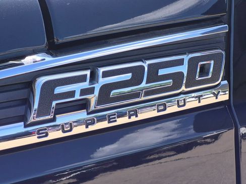 Used 2016 Ford F250 XLT w/ XLT Value Package AWD/4WD image 10