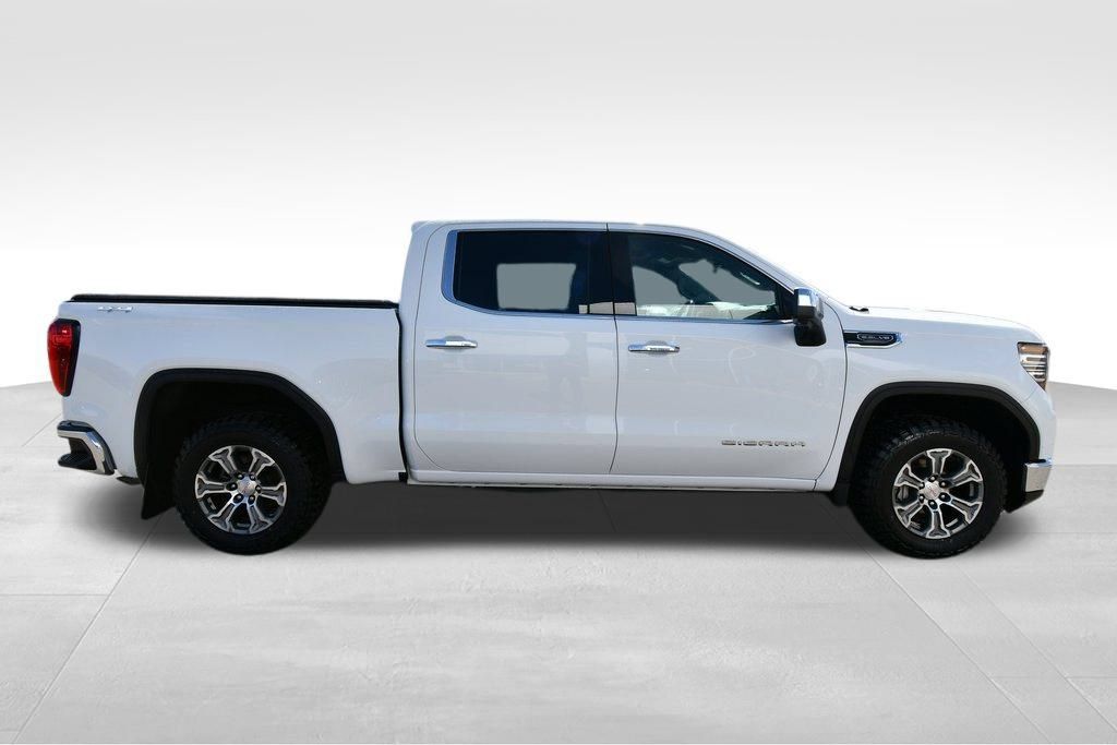 Used 2023 GMC Sierra 1500 SLT w/ SLT Convenience Package AWD/4WD image 9
