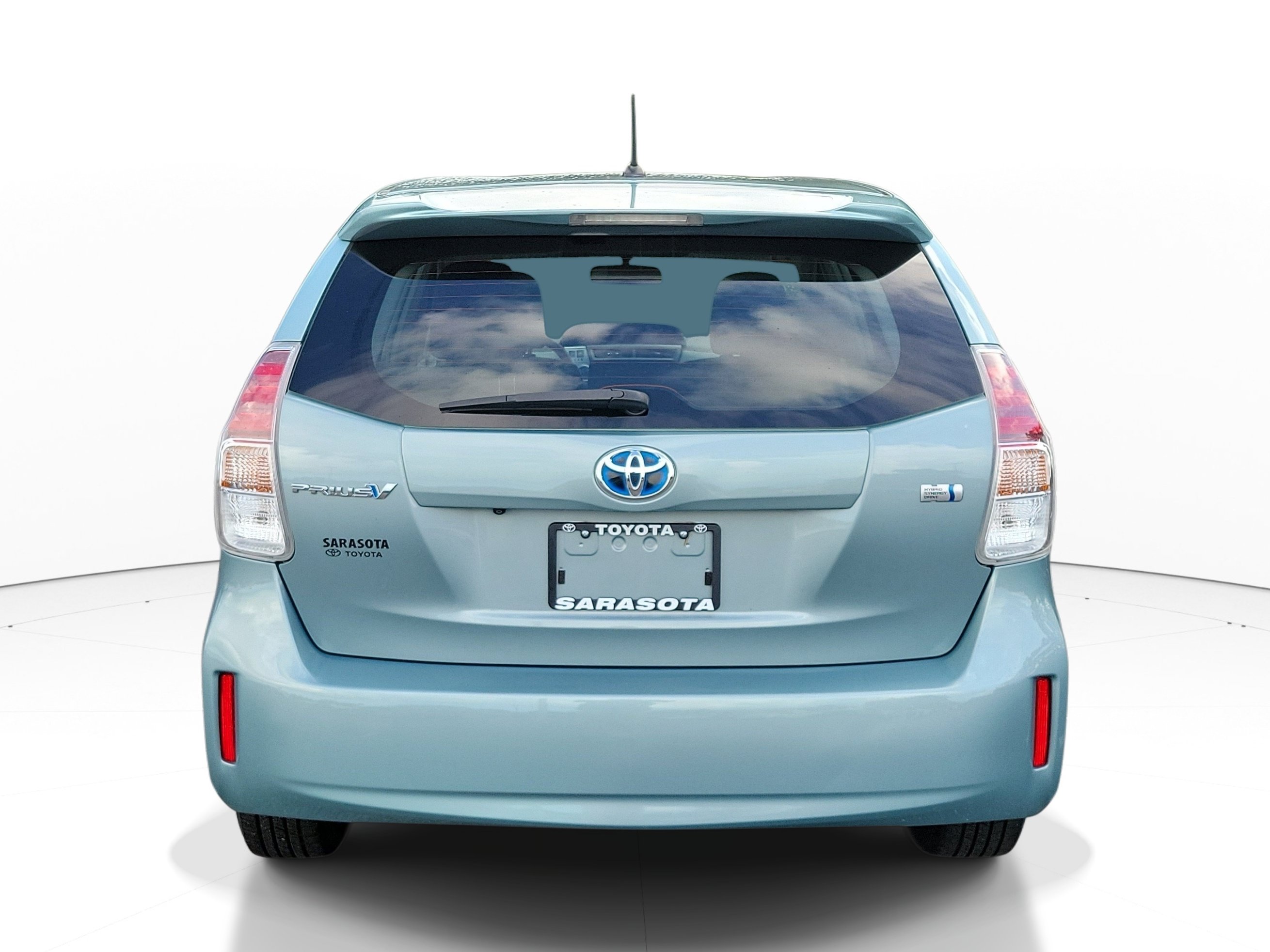 Used 2015 Toyota Prius V Two FWD image 5