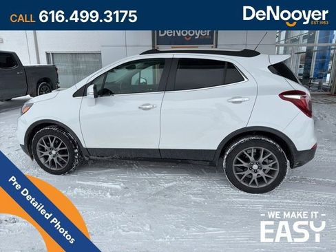 Used 2019 Buick Encore Sport Touring image 8