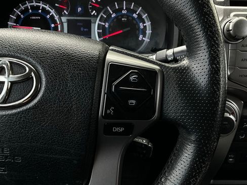 Used 2015 Toyota 4Runner Limited image 36