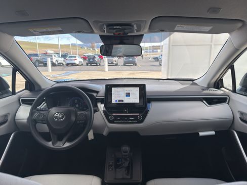 New 2026 Toyota Corolla Cross L image 31