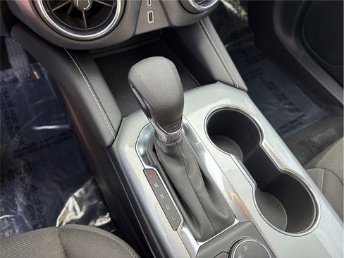 Used 2023 Chevrolet Blazer LT w/ Driver Confidence Package image 33