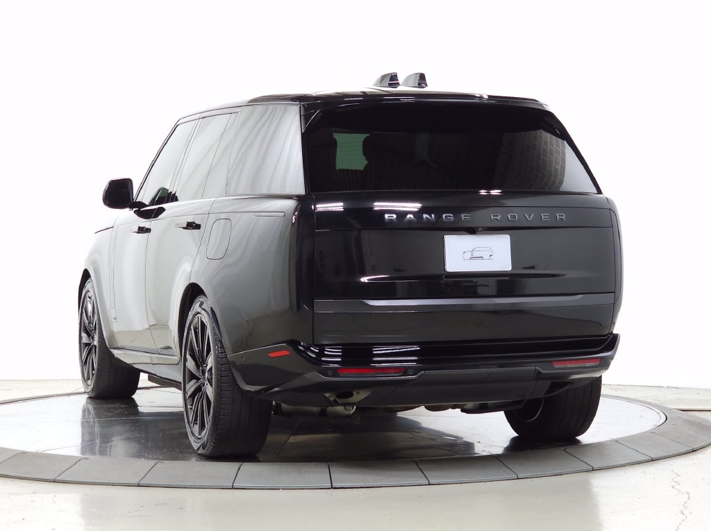 Certified 2025 Land Rover Range Rover Autobiography AWD/4WD image 4