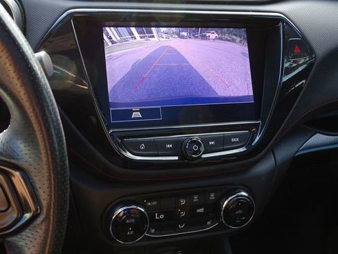 Used 2021 Chevrolet TrailBlazer RS w/ Sun and Liftgate Package image 38