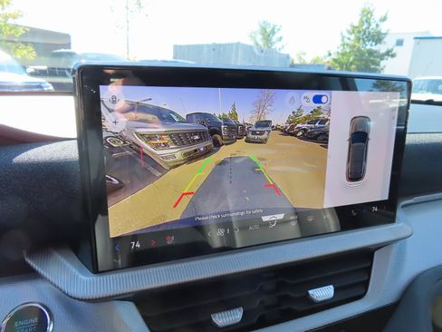 New 2026 Ford Explorer Active image 12