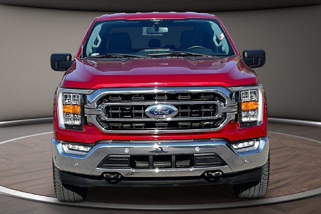 Used 2022 Ford F150 XLT w/ Equipment Group 302A High AWD/4WD image 3