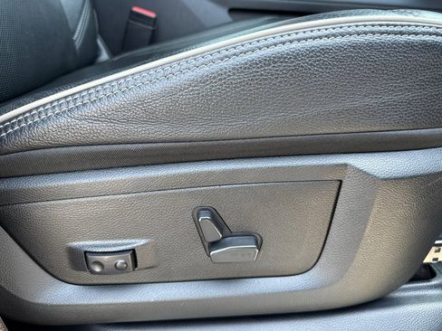 Used 2022 RAM 3500 Limited image 23