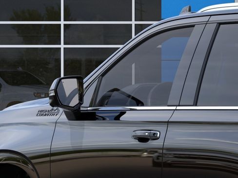 New 2023 Chevrolet Tahoe High Country w/ Premium Package image 13