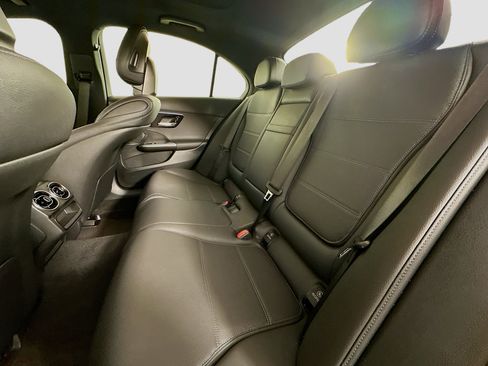 Certified 2025 Mercedes-Benz C 300 4MATIC Sedan image 31