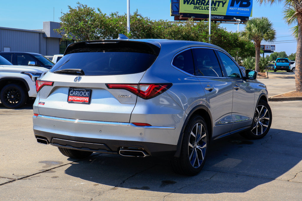 Used 2023 Acura MDX w/ Technology Package FWD image 3