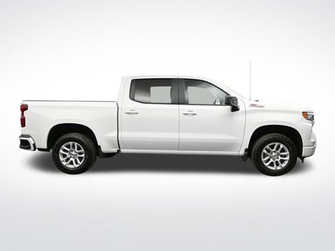 Used 2025 Chevrolet Silverado 1500 RST w/ Convenience Package II AWD/4WD image 6