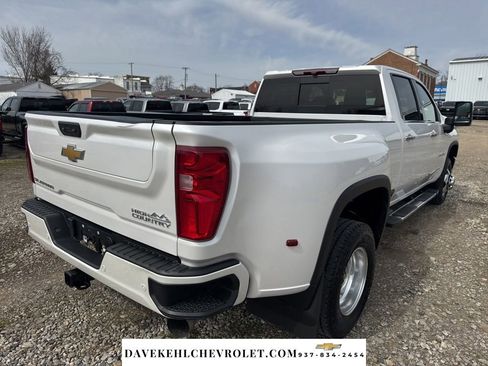 Used 2022 Chevrolet Silverado 3500 High Country w/ Safety Package II image 6