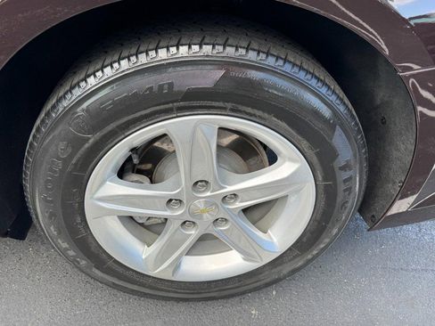 Used 2020 Chevrolet Malibu LS FWD image 7