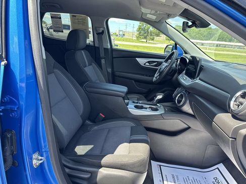 Used 2024 Chevrolet Blazer LT w/ Convenience Package FWD image 23