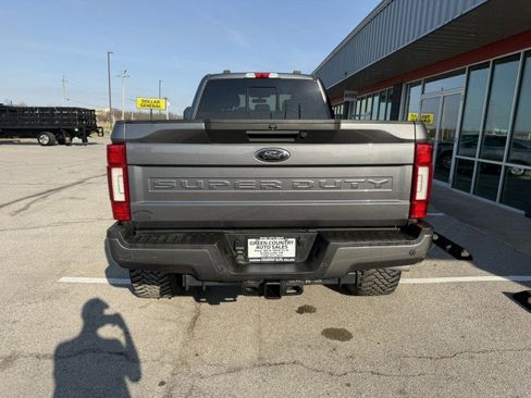 Used 2021 Ford F350 Lariat image 12