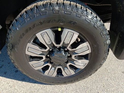 New 2026 GMC Sierra 2500 Denali AWD/4WD image 5