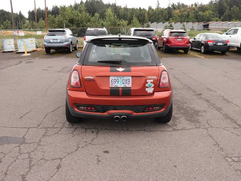Used 2013 MINI Cooper S FWD image 6