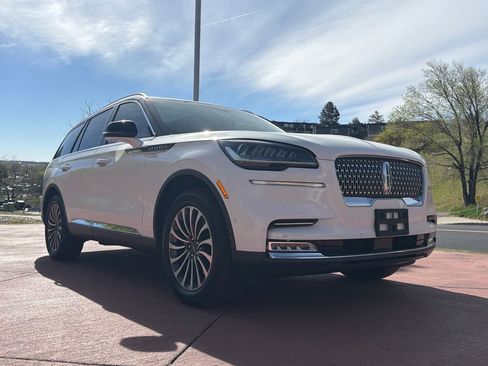 Used 2021 Lincoln Aviator Reserve w/ Equipment Group 201A image 1