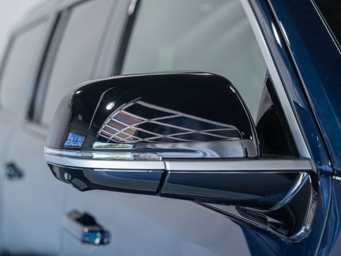 New 2026 Jeep Grand Wagoneer L 4WD image 15