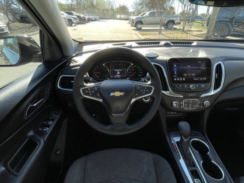 Used 2024 Chevrolet Equinox LT image 11