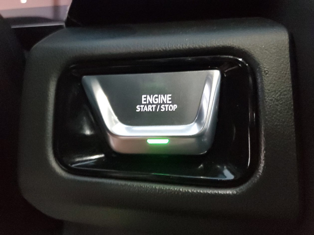 Used 2025 GMC Yukon Elevation w/ Technology Package RWD image 23