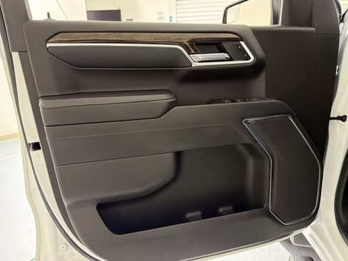 Used 2024 GMC Sierra 1500 Elevation RWD image 21