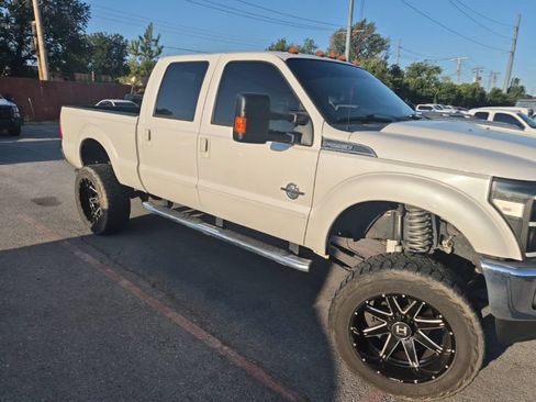 Used 2016 Ford F250 Lariat w/ Lariat Interior Package AWD/4WD image 29