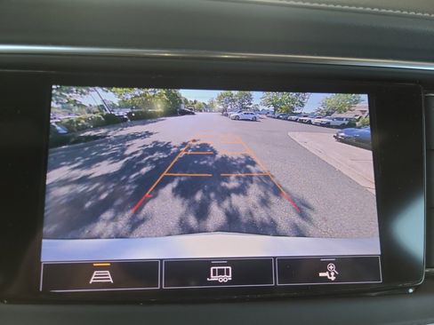 Used 2023 Buick Enclave Essence w/ Trailering Package, 5000 lbs. image 17