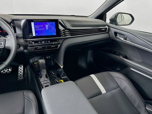 Certified 2026 Toyota Camry SE w/ Convenience Package FWD image 23