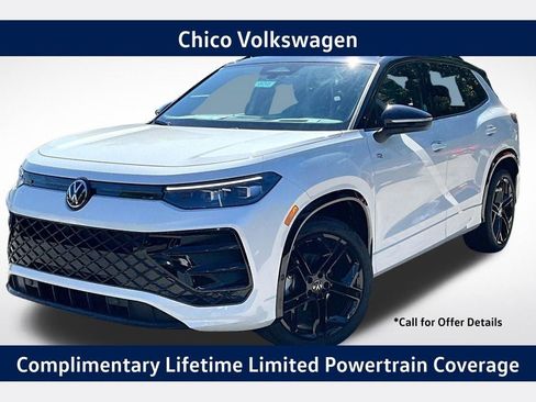 New 2026 Volkswagen Tiguan SE R-Line FWD image 1