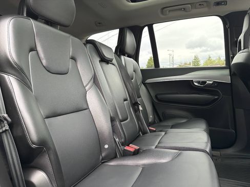 Used 2021 Volvo XC90 T5 Momentum w/ Advanced Package AWD/4WD image 20